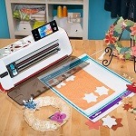 5 Top Vinyl Sticker & Decal Cutting Machines Reviews In 2022